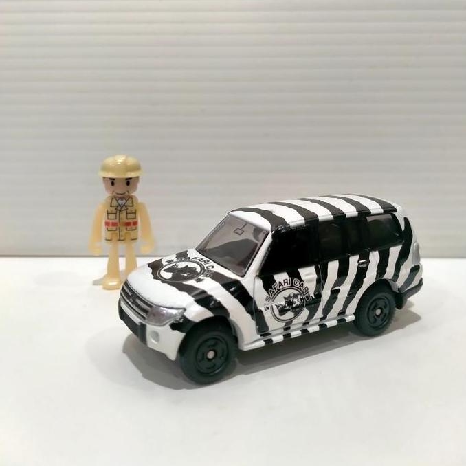 Tomica Mitsubishi Pajero Safari