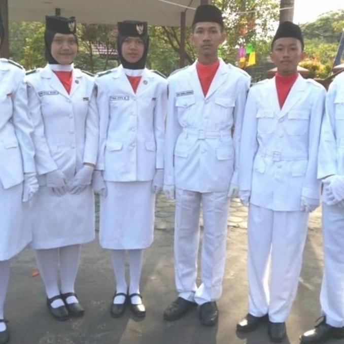 seragam paskibra satu set/ baju paskibra