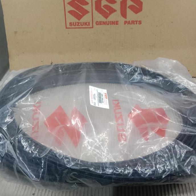 84681-77M00   Karet pintu bagasi suzuki Ertiga th 2012 sd 2017