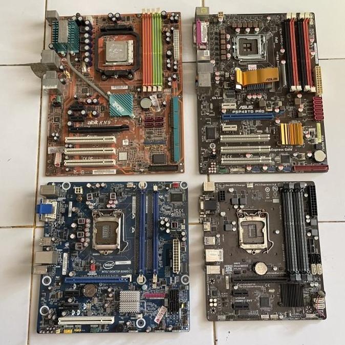 MAINBORD / MOTHERBOARD RUSAK