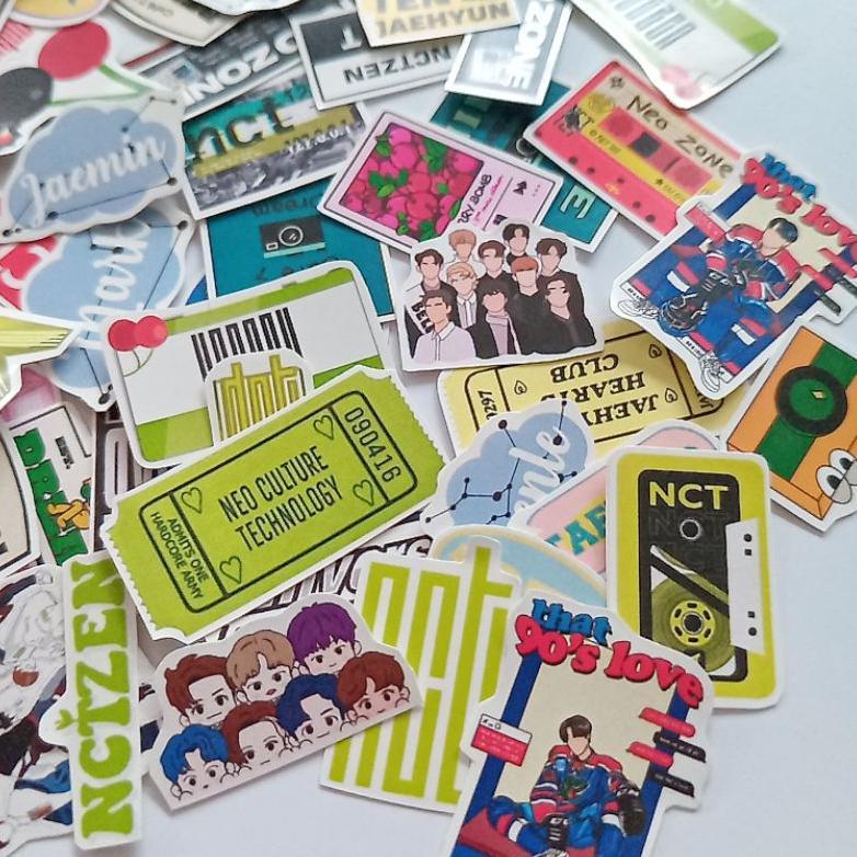 Ready Stok Hot Sale Stiker Mini Kpop Nct Bahan Vinyl Glossy Waterproof - Stiker Kpop Ukuran Kecil Gl