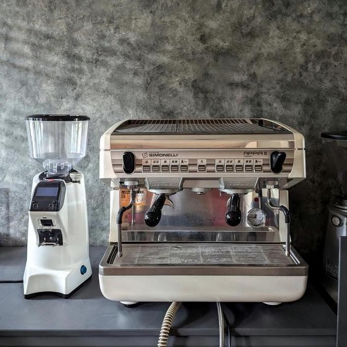 Terlaris Mesin Kopi Espresso Simonelli Appia 2 Eureka 65