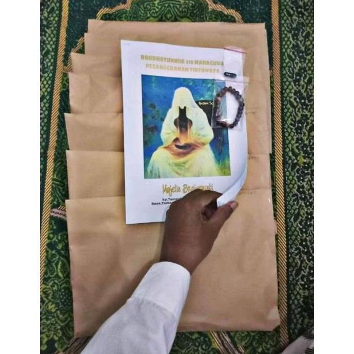 Kitab Mahakarya Pegangan Mahaguru Berisi 310 Keilmuan