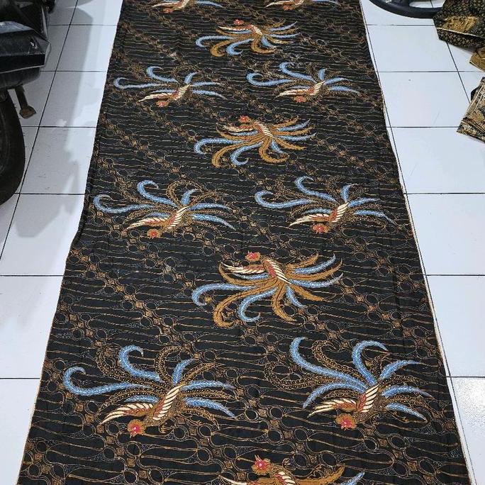 BATIK LAWASAN TULIS KAIN KUNO