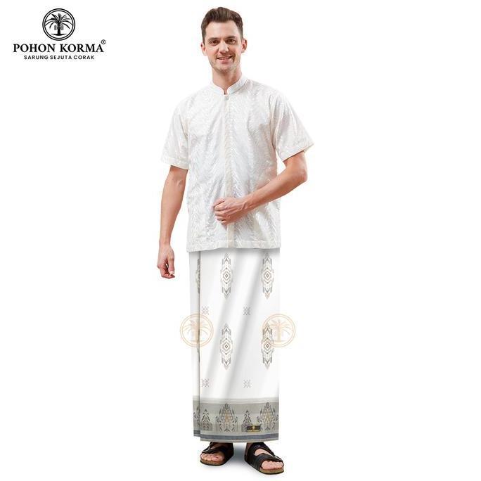 Miliki Sarung Pohon Korma Continental Motif Toraja