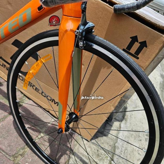 Sepeda Roadbike UNITED Vitessa 2.00