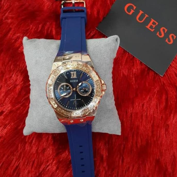 Jam Tangan Guess W1053L1