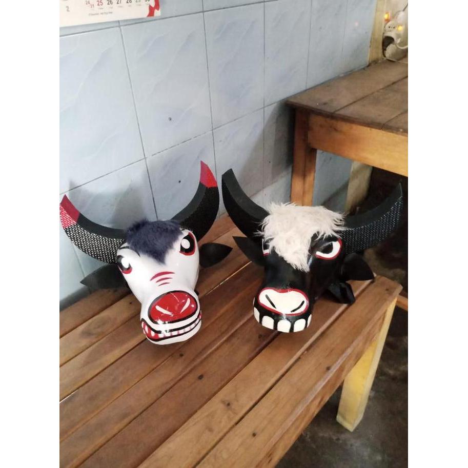 bantengan full spons / aman untuk anak-anak banteng kemul , ada rambutnya juga.