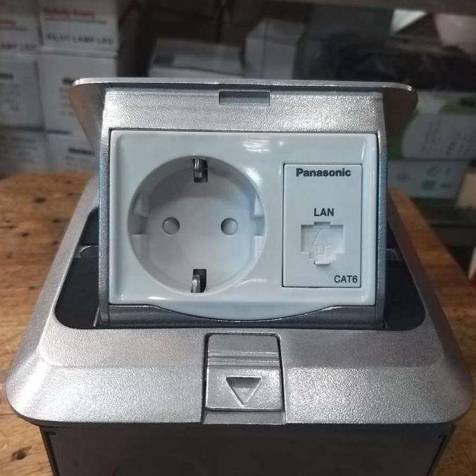 STOP KONTAK LANTAI PANASONIC (STOP KONTAK 2F + DATA CAT6)