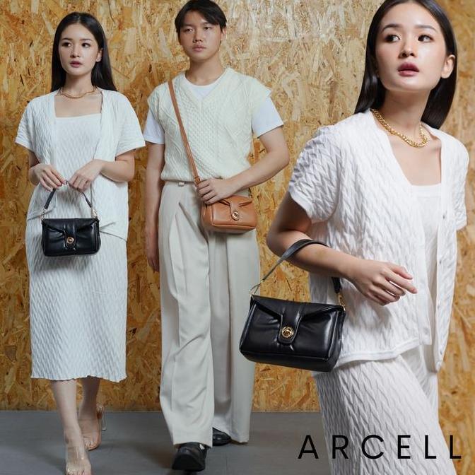 Key- [Beli Lokal] Arcell - Tas Selempang Wanita - Puffy Sky Basic