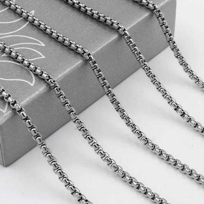 Bisainstan- Kalung Titanium Pria Wanita Bahan Anti Karat Warna Putih