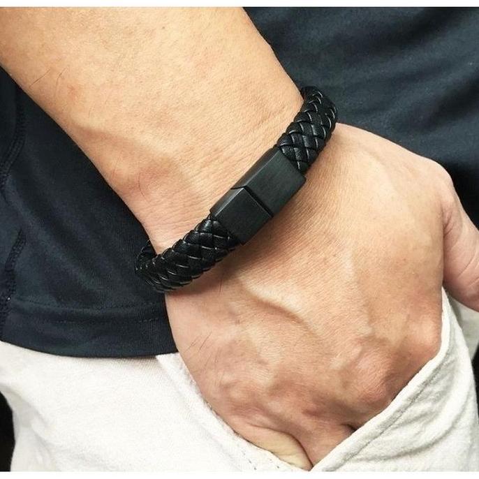 Bisainstan- Gelang Pria Gesper Magnetic Fashion Pria Hitam Kulit Titanium Bracelets