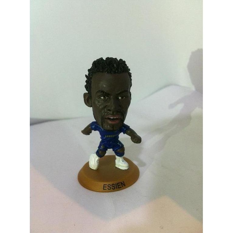 Soccerstarz. 2012-13 Chelsea - Michael Essien Home 5. Gold SOC012