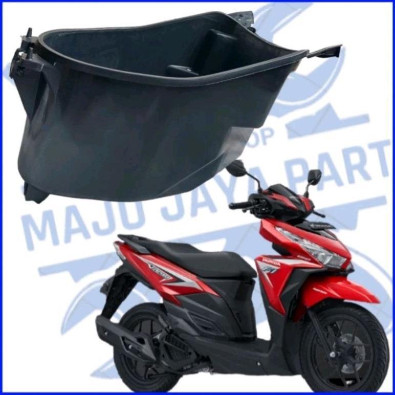 BOX BAGASI VARIO 125-150 LED 2015-2017