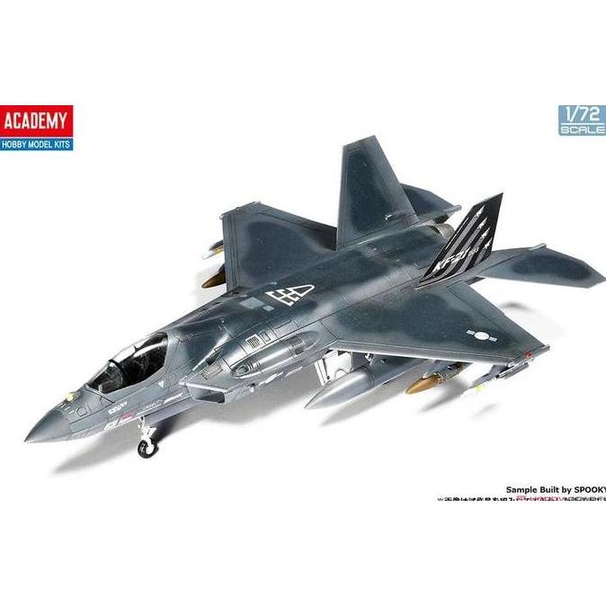 Model Kit Pesawat Jet Kf-21 Korea Indonesia Tni Au Academy Skala 72 Kode 649