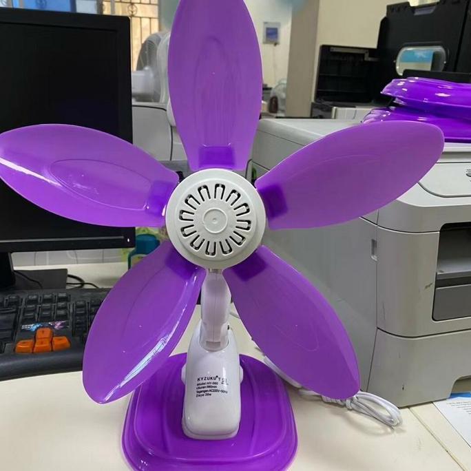 Brrrr- Kipas Jepit Kyzuku 3 In 1 39W / 39 Watt Duduk- Jepit & Dinding