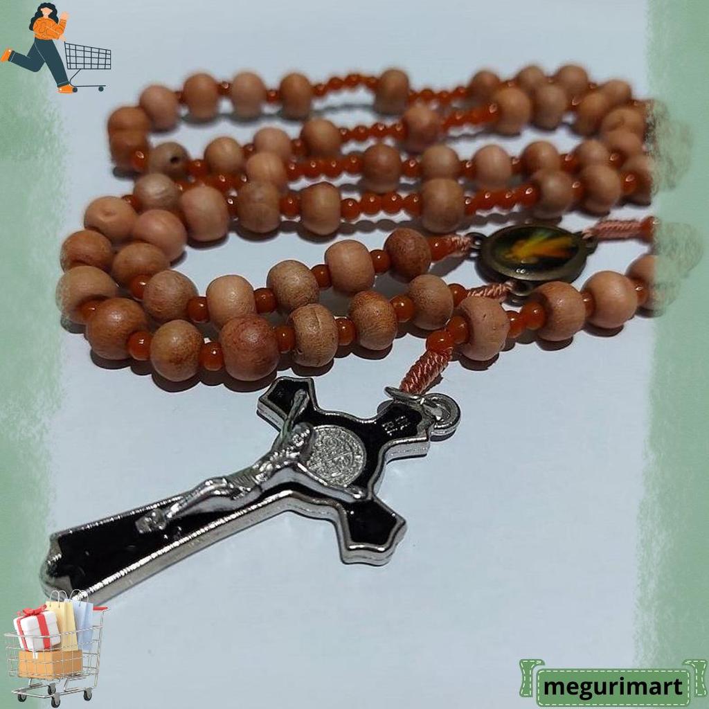 Kalung Rosario Cendana 77 Bapa Kami Kayu 8mm Katolik Aksesoris Souvenir Salib Pria Wanita Tali Murah