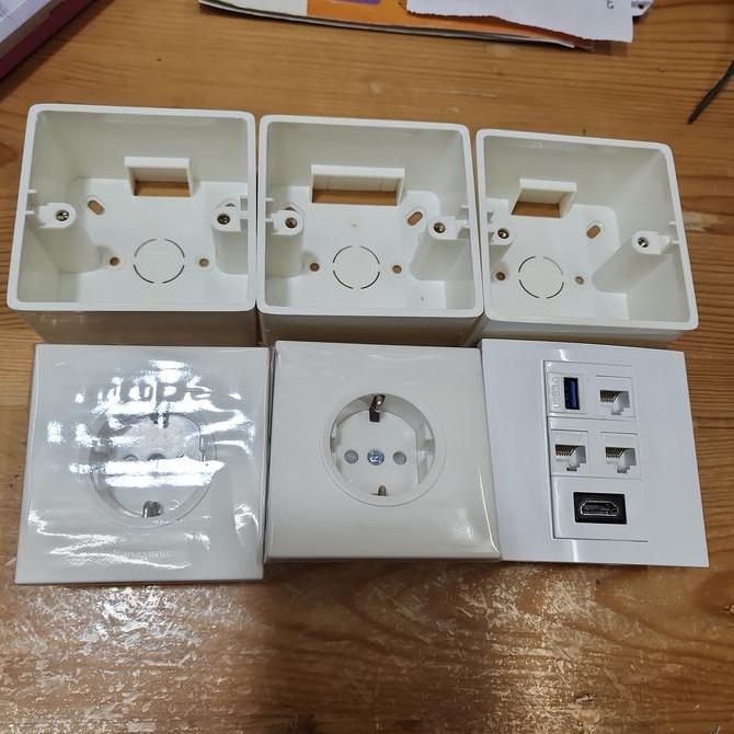 TERBARU - STOP KONTAK 2 POWER - HDMI - 3 LAN CAT6 - USB 3.0 + OB / IB DUS