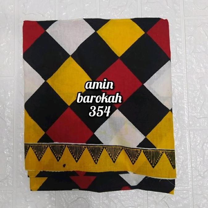 KAIN POLENG BALI // KAIN KHAS ADAT BALI // KAIN METERAN POLENG BALI || HITAM || KUNING KODE 96