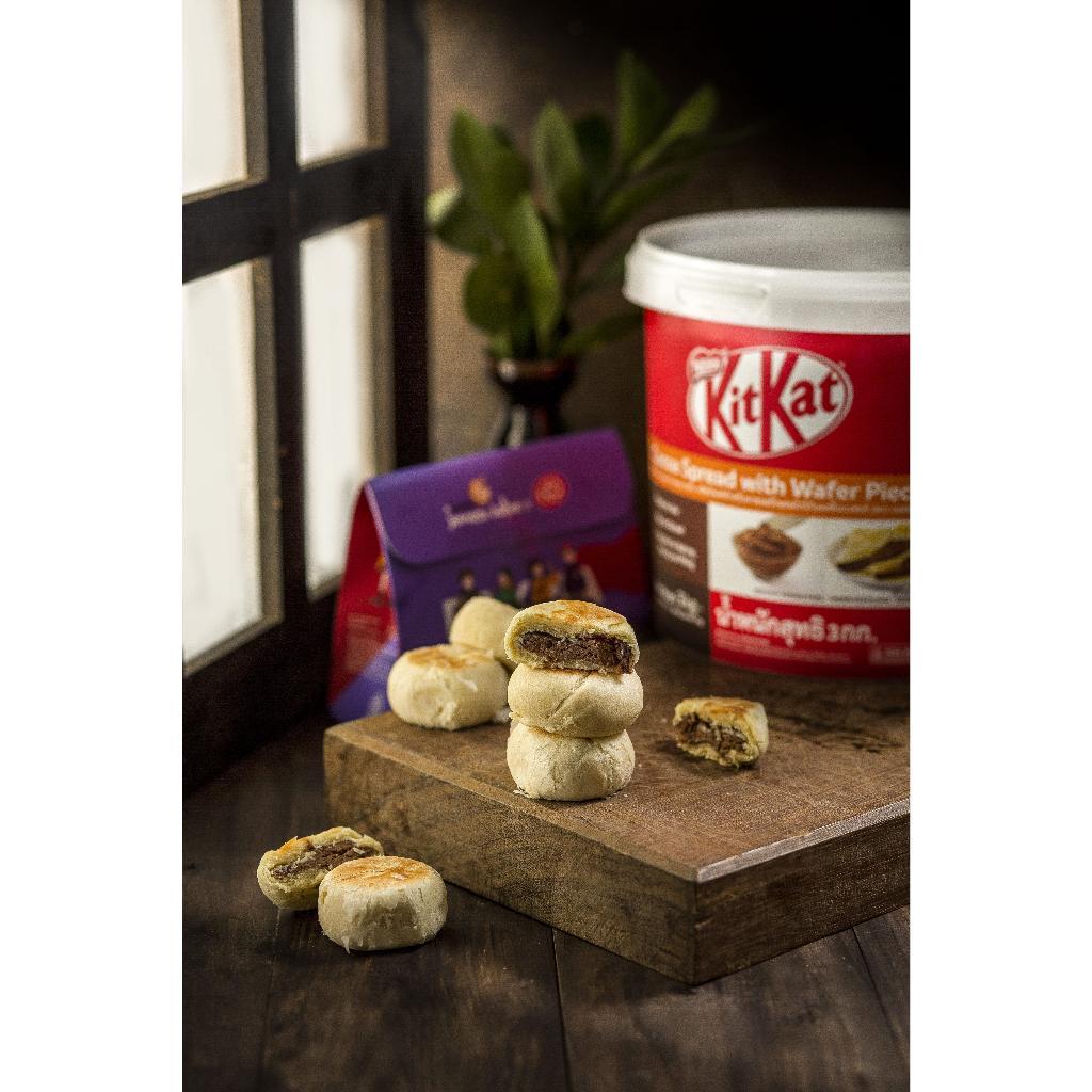 Bakpia Juwara Satoe [ 3 Box ] Paket Bakpia Basah Kitkat  - Oleh Oleh Khas Jogja