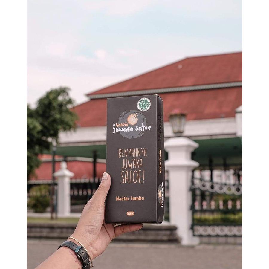 Bakpia Juwara Satoe [ Isi 5 ] Nastar Jumbo - Oleh Oleh Khas Jogja