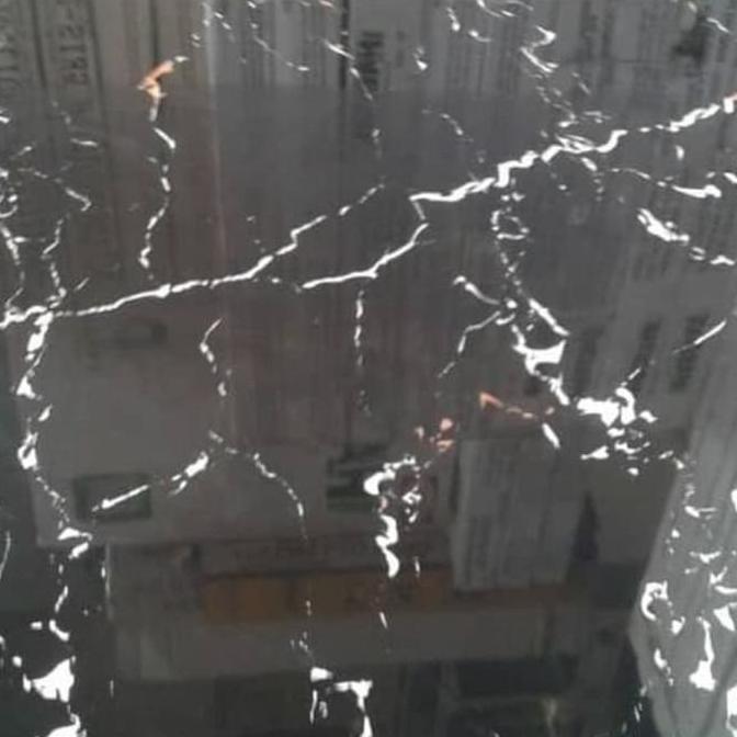 granite hitam marble motif 60x60