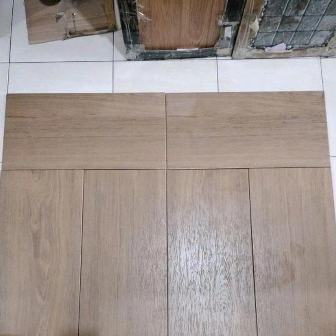 keramik athena leda wood 30x60 kasar