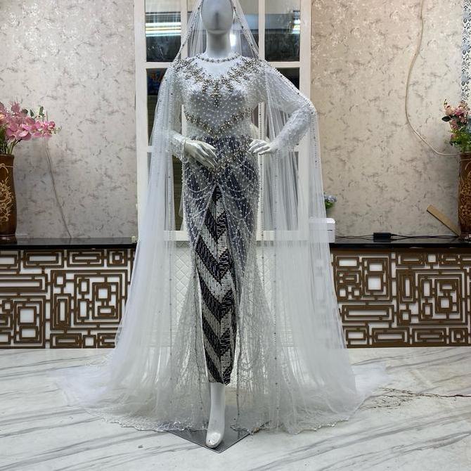 Kebaya Akad Pernikahan Pengantin Wanita Mewah