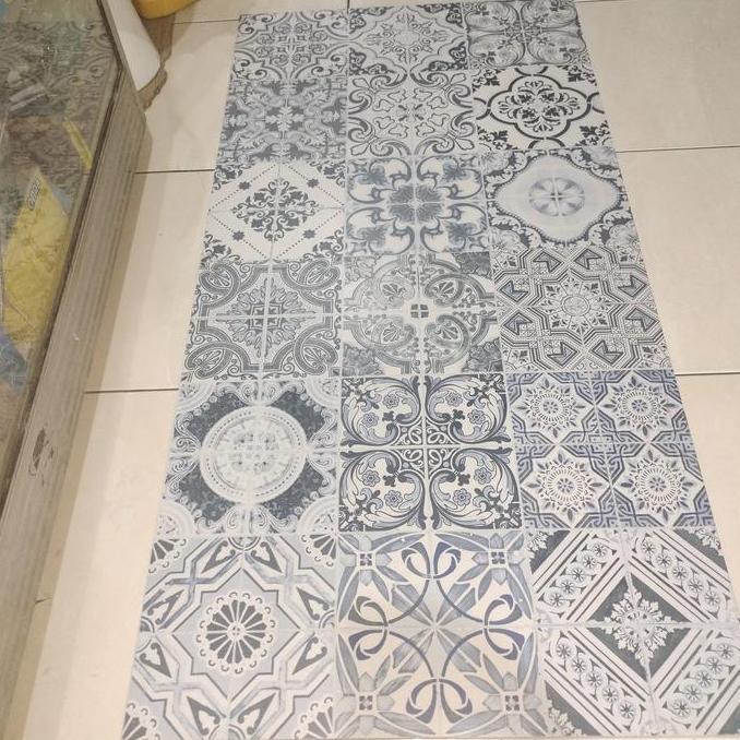 roman granit batik dDutch 60*60