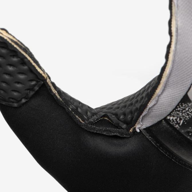 Decathlon Kipsta Sarung Tangan Kiper Dewasa F100 Superresist - Hitam/Abu-Abu - 8841723