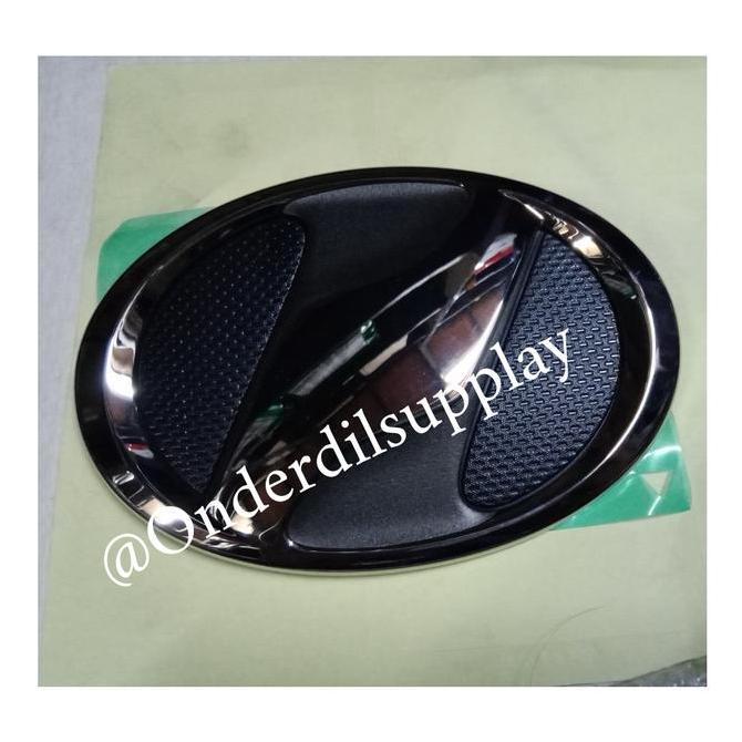 FYP EMBLEM KAP MESIN KAP MOTOR TOYOTA WISH ZGE2 CBU ORIGINAL ''