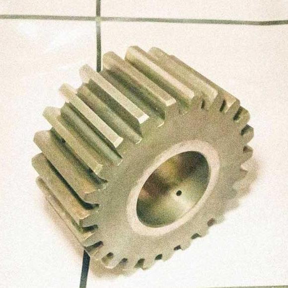 pinion spur gear, roda gigi baja 132mm Z23 As56mm