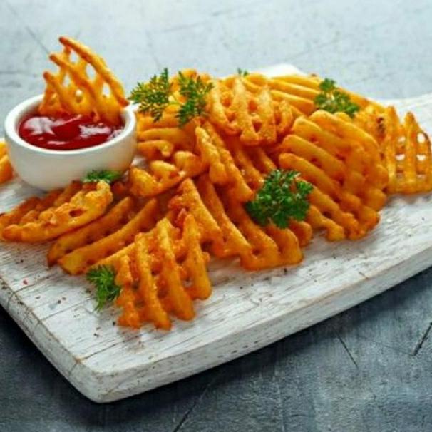 Veganxi- Frozen Crisscut French Fries / Kentang Waffle 500 Gram