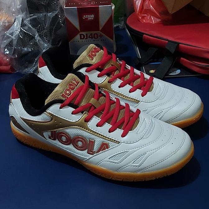 sepatu khusus pingpong joola putih merah