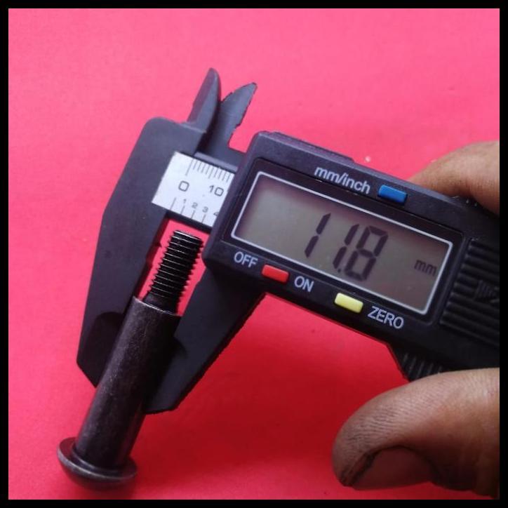 DISKON BAUT L BINTANG M8