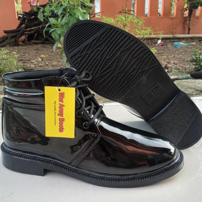 Sepatu PDH kilap TNI AD