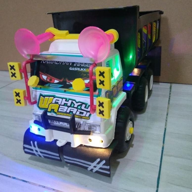 HEMAT` [COD] Truk Modifikasi Mobil plastik Truck Mainan Truk pasir TTP02 Avenger