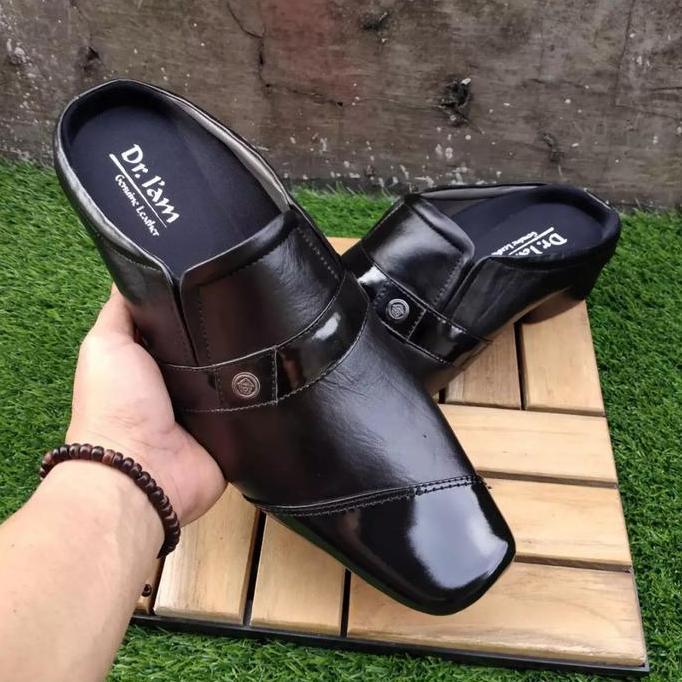 Sepatu tutong pria. bustong pria kulit asli berkwalitas premium