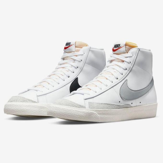 NIKE BLAZER MID '77 VINTAGE WHITE LHT SMOKE GREY BLACK SAIL