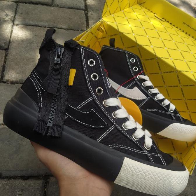 Compass FR2 Proto 1 Edisi Indonesia Low & Hh V2 - Size 36 40