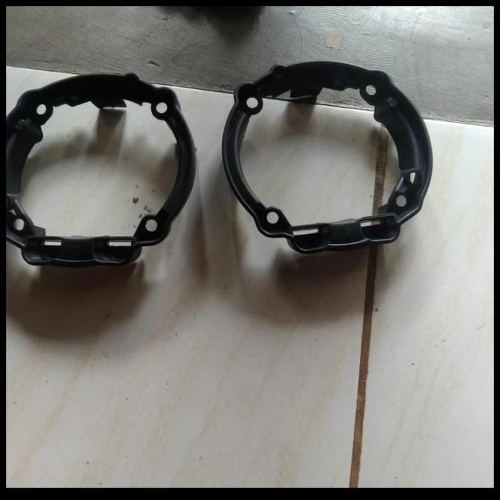 TERLARIS BRACKET FOGLAMP LAMPU KABUT MOBIL AVANZA / XENIA LAMA VVT-I  2 PCS 