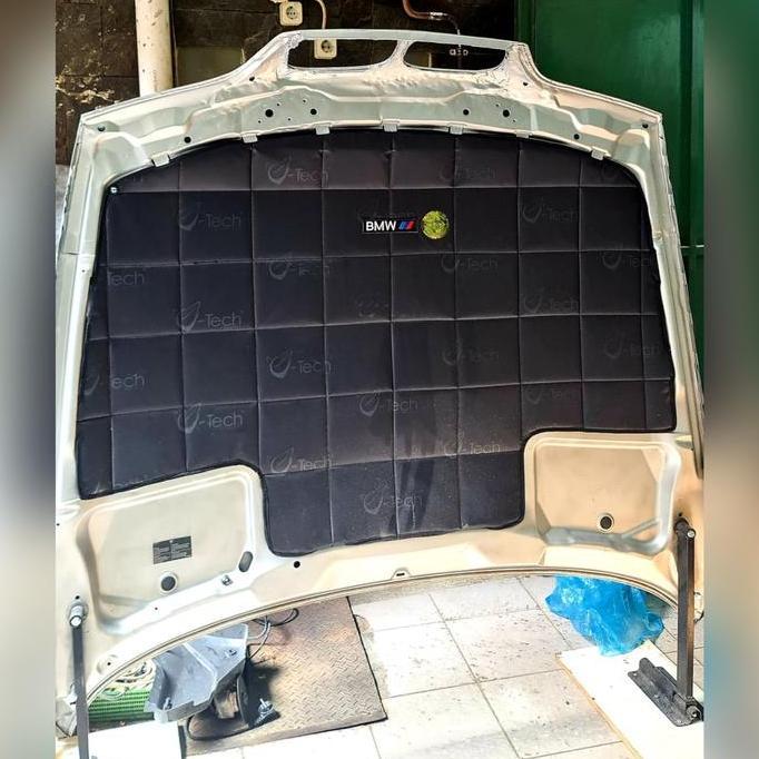 Ekslusive peredam kap mesin BMW 520i e39