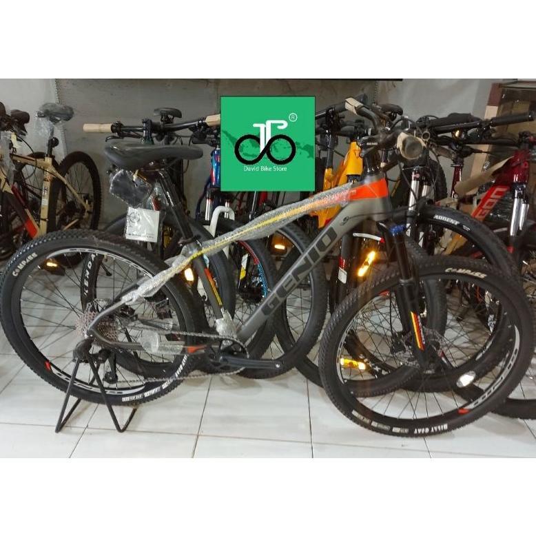 Sepeda MTB 27.5" Genio M702 (M-702) (frame alloy, 10spd, rem hydrolic)