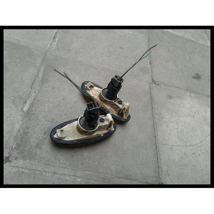 TERLARIS LAMPU.SEIN FENDER NISSAN SERENA C23
