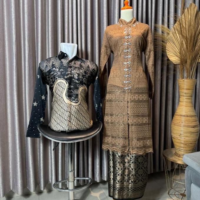 Promo Aywears Set Couple Kebaya Malika Moca Dan Kemeja Batik Pria