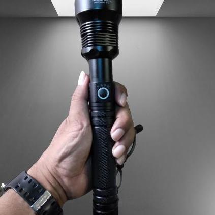 Lighzx- Tactical 5.11 Series 88000W Mx-P70.Senter Leed 90,000 Lumens