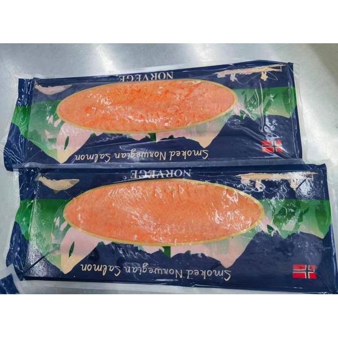 SMOKED SALMON NORWEGIAN / DAGING ASAP SALMON NORWEGIAN