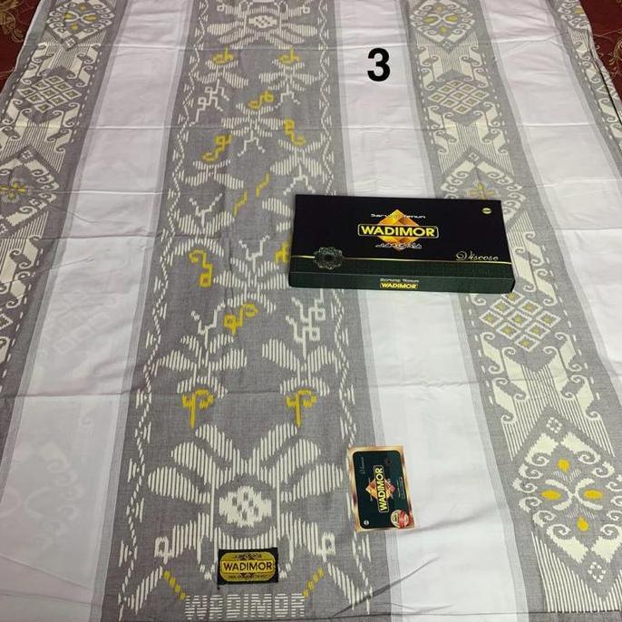 Otwkirim- Wadimor Sarung Tenun Wadimor Viscose Putih Lilin Kembang | Viscose Antik Sarung Batik Dewa
