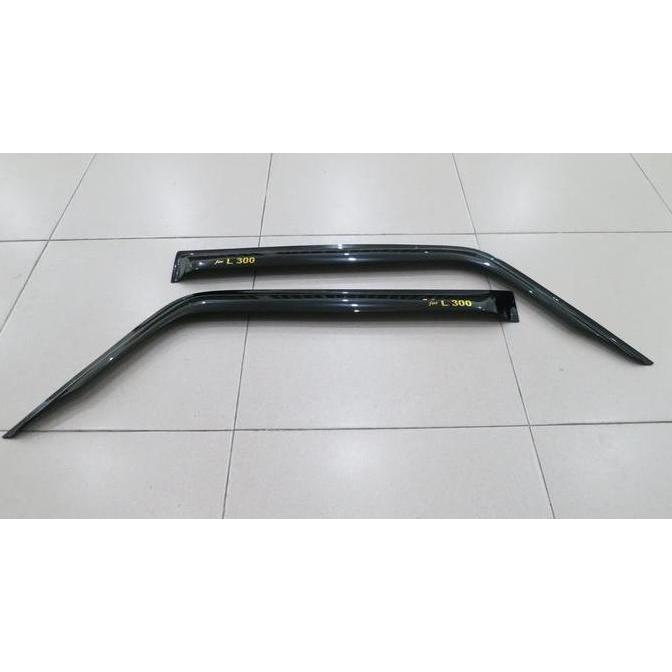 Promo TALANG AIR MITSUBISHI L 300 PICK UP HITAM SILVER Diskon