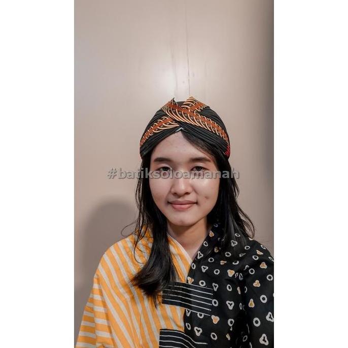 BLANGKON JOGJA PARANG LEREK MERAH BATIKSOLOAMANAH SAMURAI COKLAT SLIWIR HITAM